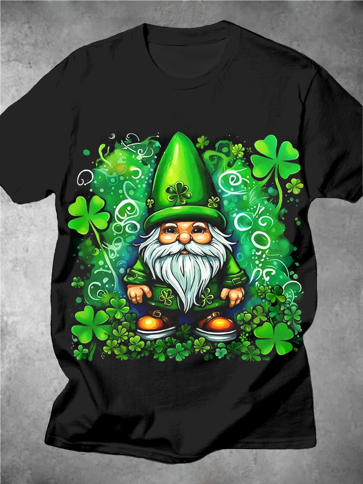 St. Patrick's Day Gnome Round Neck Short Sleeve Men's T-shirt